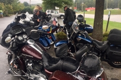 Lunch stop on the way to Goshen Pass - Oct. 2018